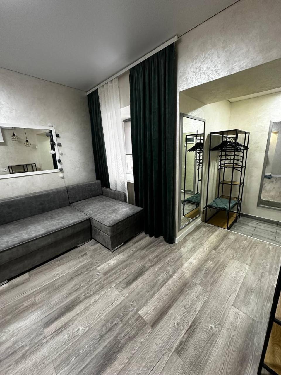 White Rooms On City Center Lviv Exterior photo